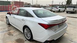 تويوتا أفالون